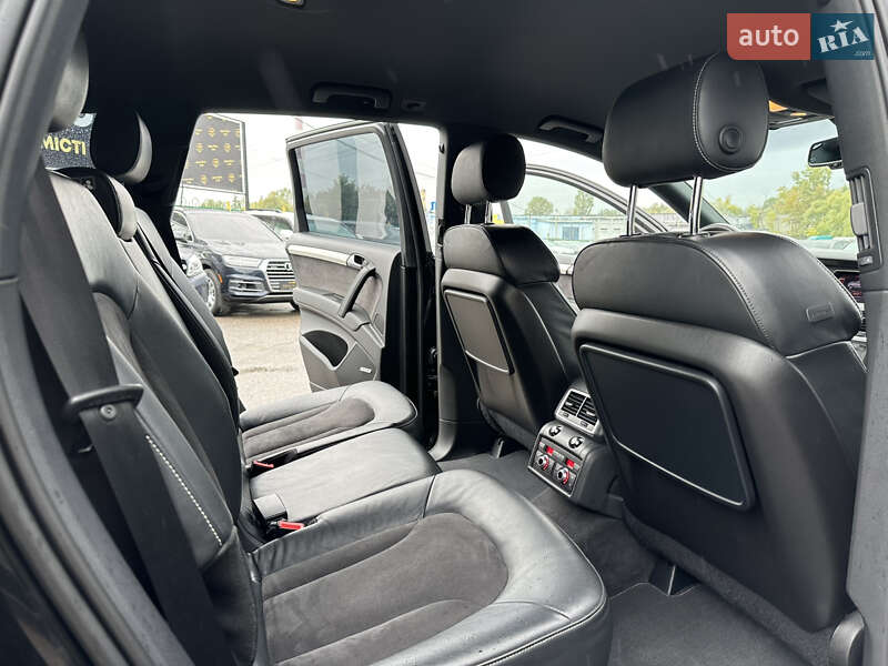 Позашляховик / Кросовер Audi Q7 2011 в Харкові