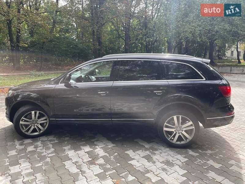 Позашляховик / Кросовер Audi Q7 2011 в Тернополі
