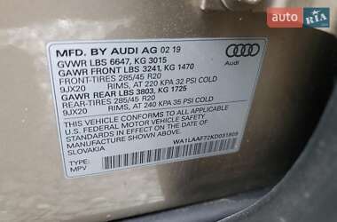 Позашляховик / Кросовер Audi Q7 2019 в 