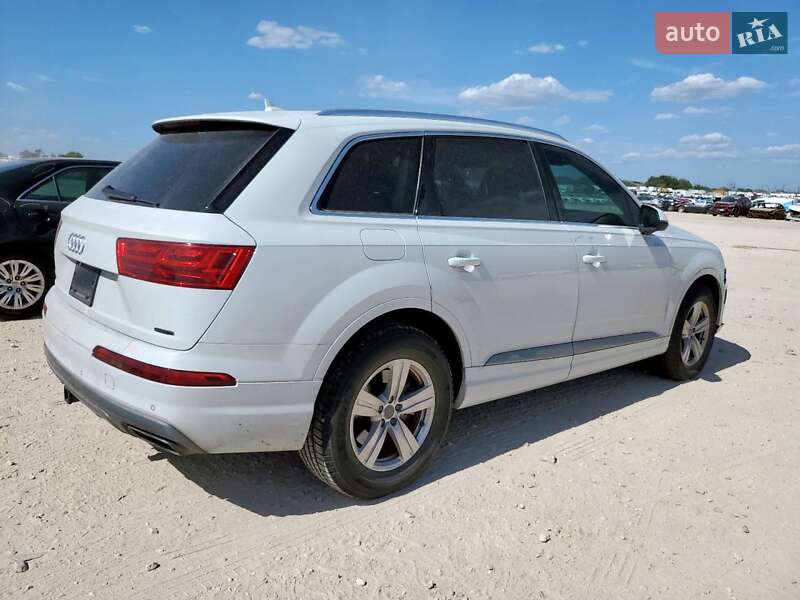 Позашляховик / Кросовер Audi Q7 2019 в Тернополі
