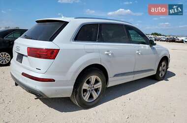 Внедорожник / Кроссовер Audi Q7 2019 в 