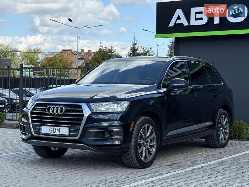 Внедорожник / Кроссовер Audi Q7 2017 в Львове