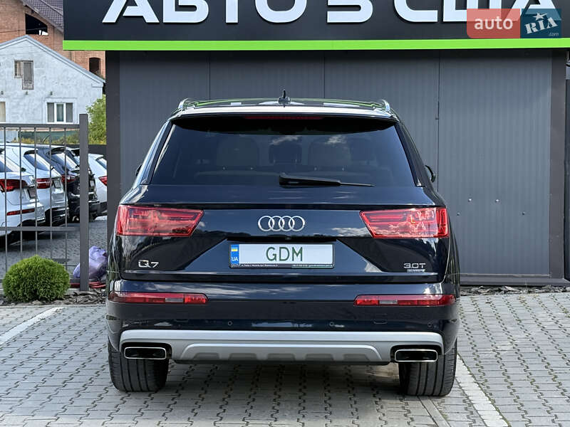 Внедорожник / Кроссовер Audi Q7 2017 в Львове