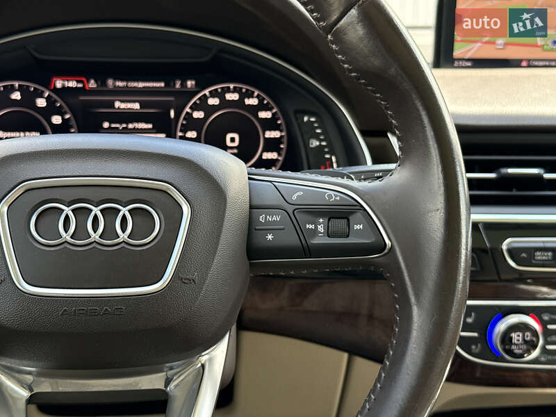 Внедорожник / Кроссовер Audi Q7 2017 в Львове
