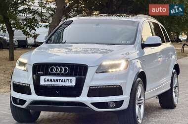 Позашляховик / Кросовер Audi Q7 2014 в 