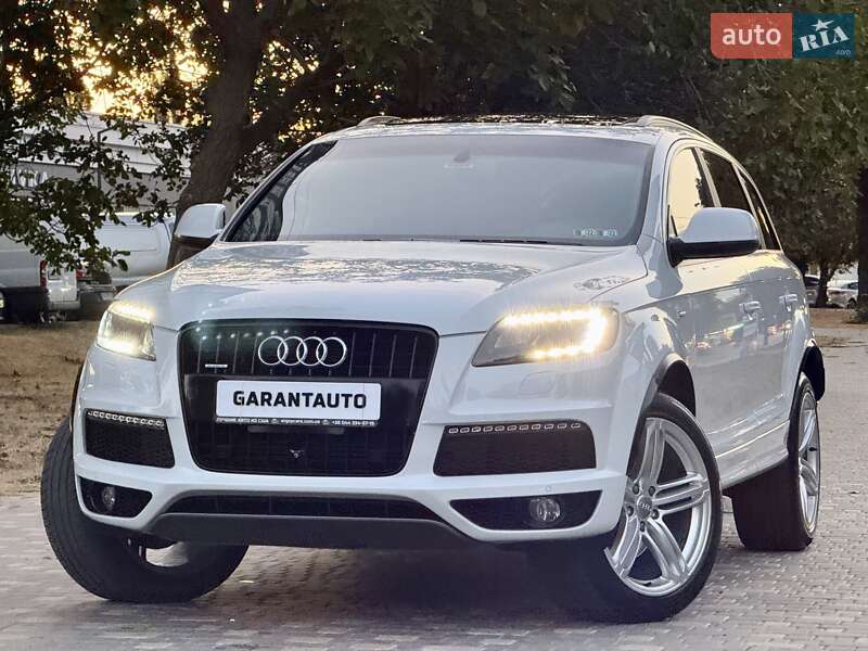 Позашляховик / Кросовер Audi Q7 2014 в Одесі