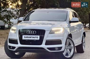 Позашляховик / Кросовер Audi Q7 2014 в 