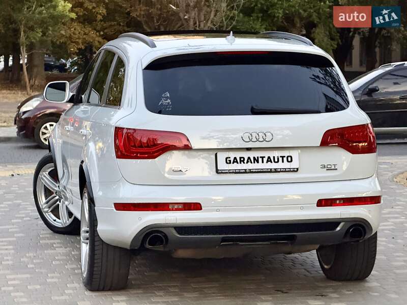 Позашляховик / Кросовер Audi Q7 2014 в Одесі