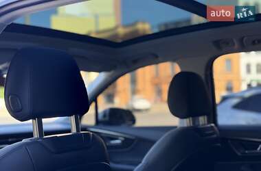 Внедорожник / Кроссовер Audi Q7 2022 в 