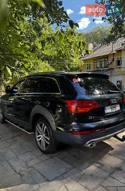 Позашляховик / Кросовер Audi Q7 2008 в 