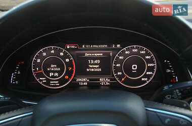 Внедорожник / Кроссовер Audi Q7 2016 в 