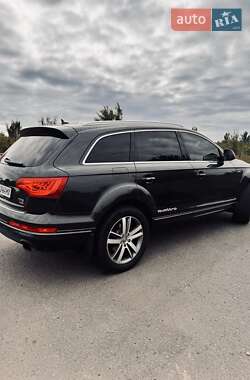 Внедорожник / Кроссовер Audi Q7 2012 в 