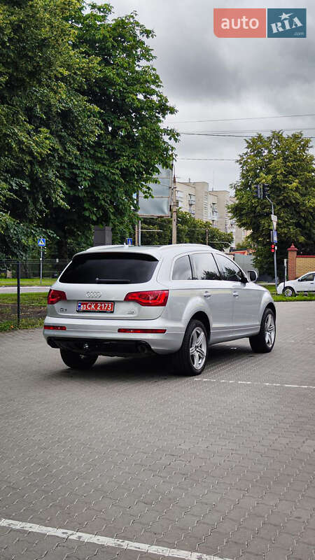 Позашляховик / Кросовер Audi Q7 2011 в Луцьку