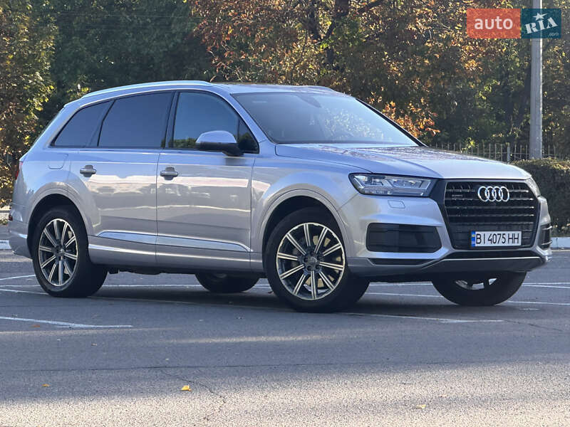 Внедорожник / Кроссовер Audi Q7 2018 в Черкассах