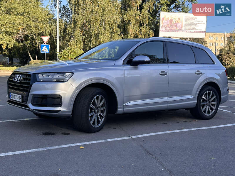 Внедорожник / Кроссовер Audi Q7 2018 в Черкассах