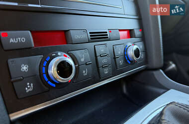Позашляховик / Кросовер Audi Q7 2011 в 