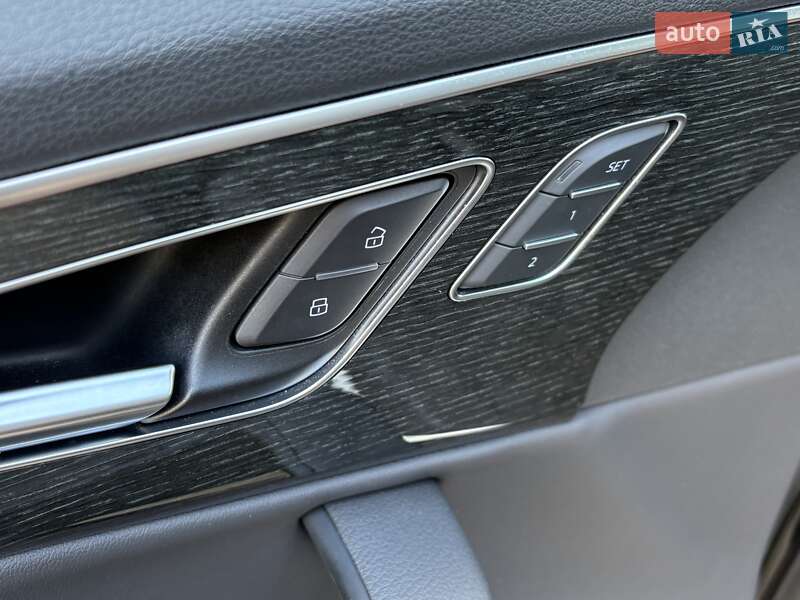 Внедорожник / Кроссовер Audi Q7 2020 в Житомире