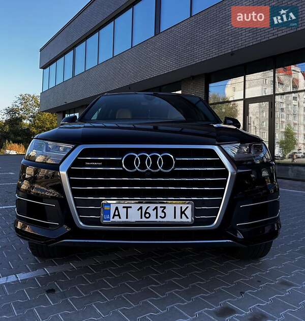 Внедорожник / Кроссовер Audi Q7 2016 в Ивано-Франковске
