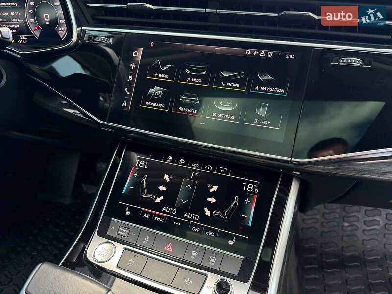Позашляховик / Кросовер Audi Q7 2020 в Києві