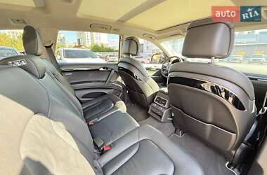 Внедорожник / Кроссовер Audi Q7 2015 в Киеве
