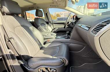 Внедорожник / Кроссовер Audi Q7 2015 в Киеве