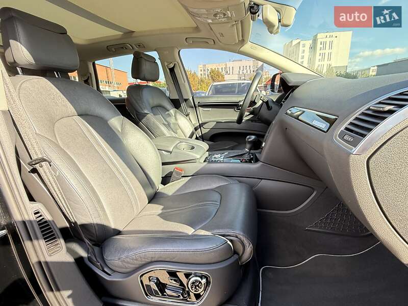 Внедорожник / Кроссовер Audi Q7 2015 в Киеве фото 35 Внедорожник / Кроссовер Audi Q7 2015 в Киеве