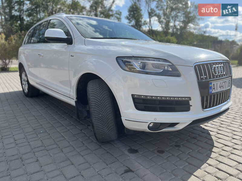 Позашляховик / Кросовер Audi Q7 2013 в Тернополі