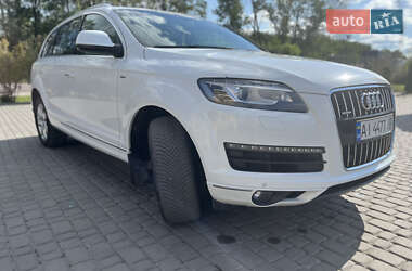 Внедорожник / Кроссовер Audi Q7 2013 в 
