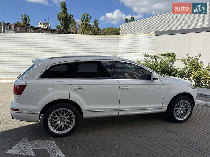 Внедорожник / Кроссовер Audi Q7 2014 в Одессе фото 14 Внедорожник / Кроссовер Audi Q7 2014 в Одессе