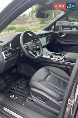 Внедорожник / Кроссовер Audi Q7 2023 в Запорожье