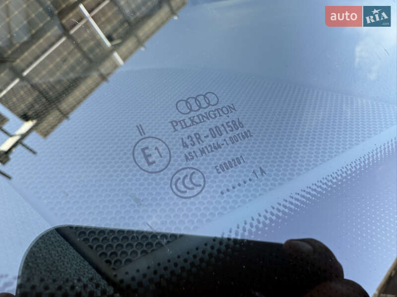 Позашляховик / Кросовер Audi Q7 2017 в Львові
