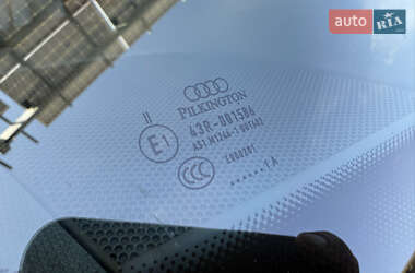Внедорожник / Кроссовер Audi Q7 2017 в 