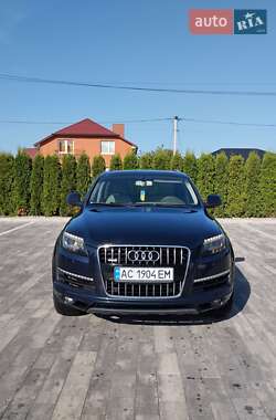Позашляховик / Кросовер Audi Q7 2010 в 