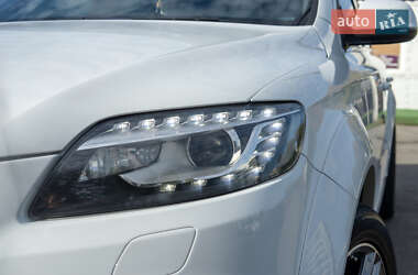 Позашляховик / Кросовер Audi Q7 2006 в 
