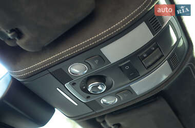 Позашляховик / Кросовер Audi Q7 2006 в 
