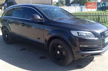 Позашляховик / Кросовер Audi Q7 2008 в 
