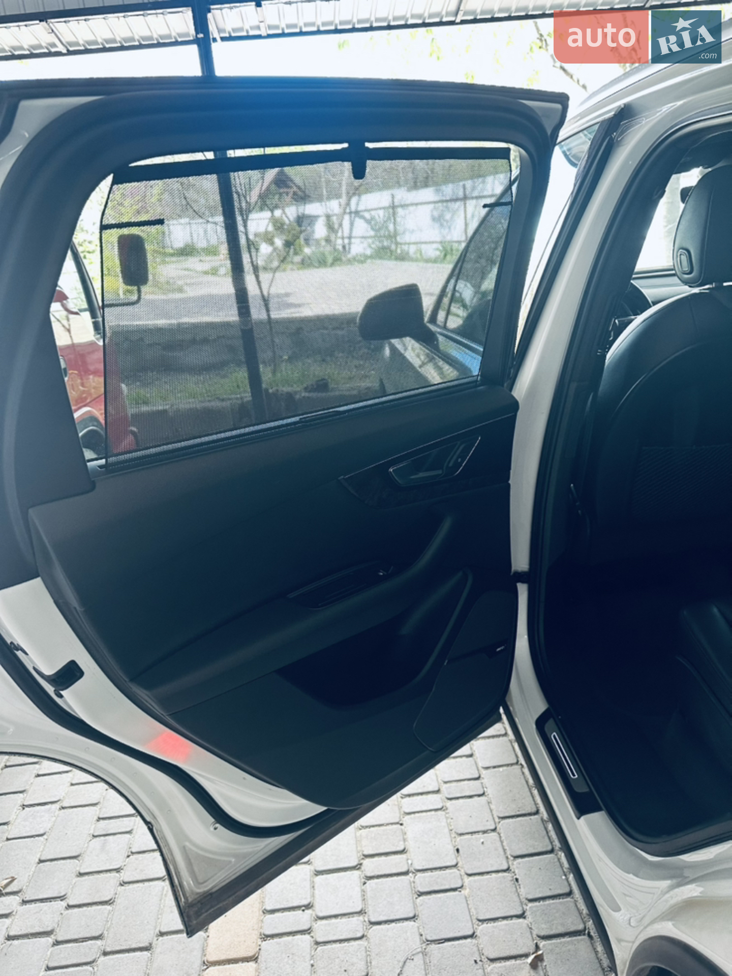 2016 Audi Q7 - мініатюра 18