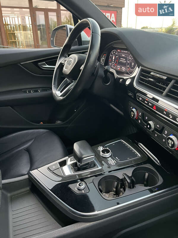 Внедорожник / Кроссовер Audi Q7 2017 в Киеве фото 15 Внедорожник / Кроссовер Audi Q7 2017 в Киеве