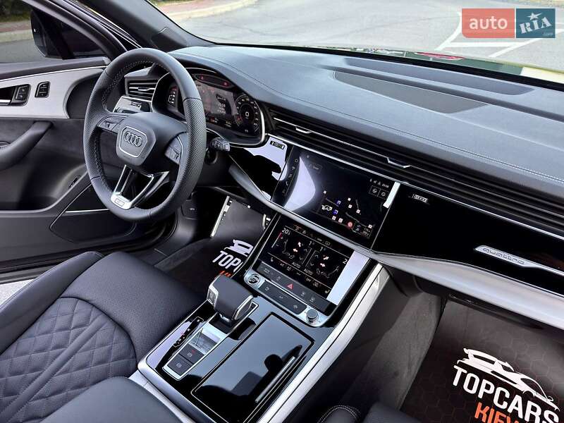 Внедорожник / Кроссовер Audi Q7 2025 в Киеве