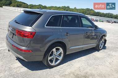 Внедорожник / Кроссовер Audi Q7 2019 в 