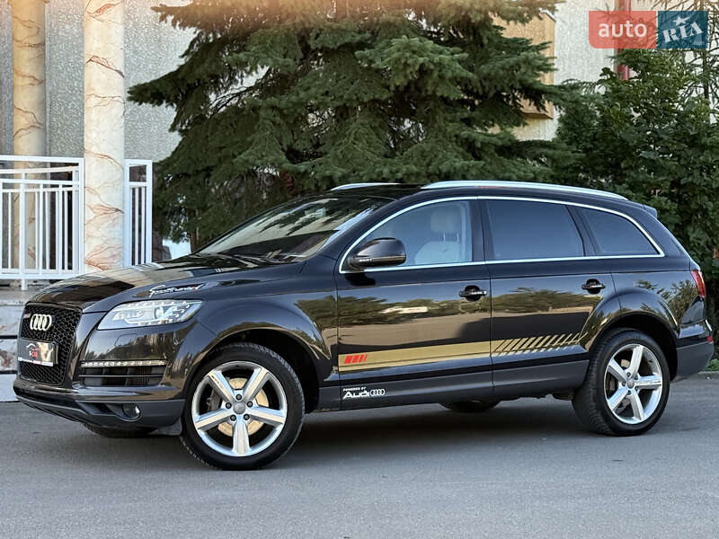 Внедорожник / Кроссовер Audi Q7 2009 в Тернополе