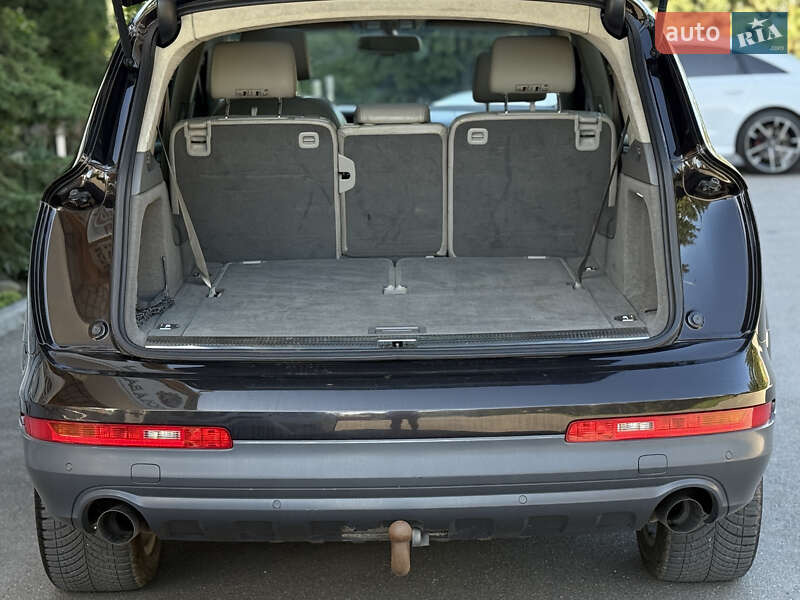 Внедорожник / Кроссовер Audi Q7 2009 в Тернополе