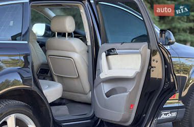 Позашляховик / Кросовер Audi Q7 2009 в 