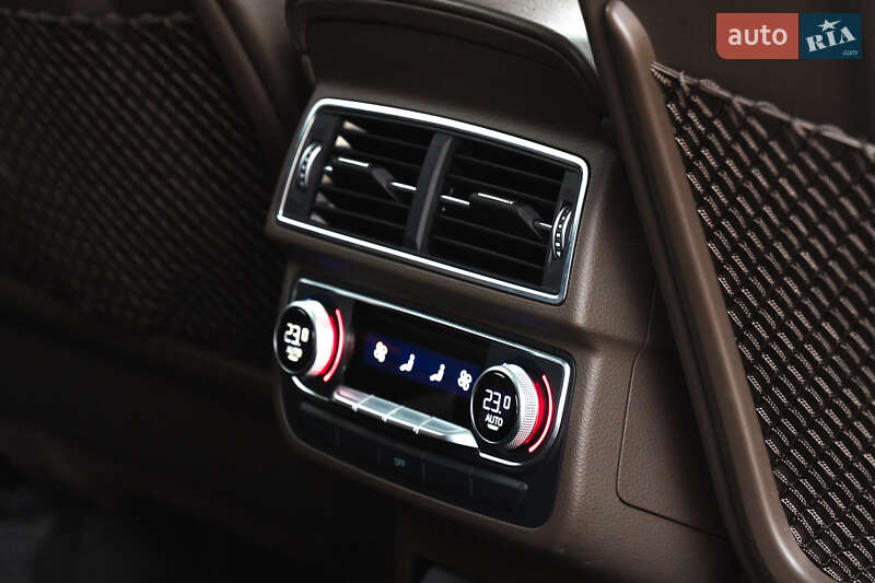 Позашляховик / Кросовер Audi Q7 2016 в Черкасах