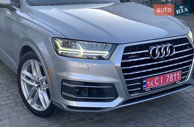 Внедорожник / Кроссовер Audi Q7 2016 в 