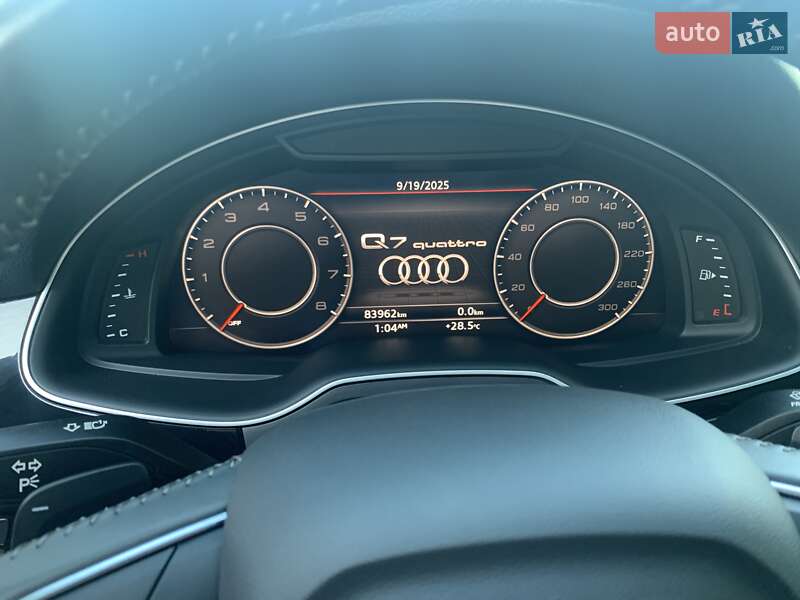 Позашляховик / Кросовер Audi Q7 2016 в Дрогобичі