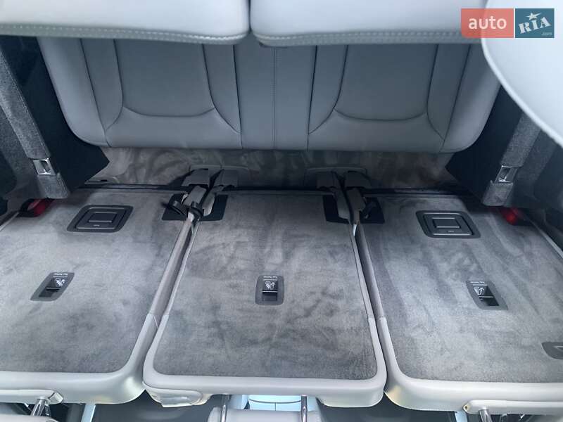 Позашляховик / Кросовер Audi Q7 2016 в Дрогобичі