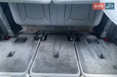 Внедорожник / Кроссовер Audi Q7 2016 в 