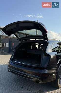 Внедорожник / Кроссовер Audi Q7 2014 в 