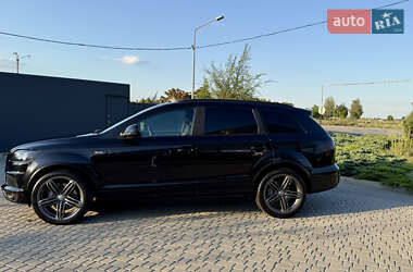 Внедорожник / Кроссовер Audi Q7 2014 в 